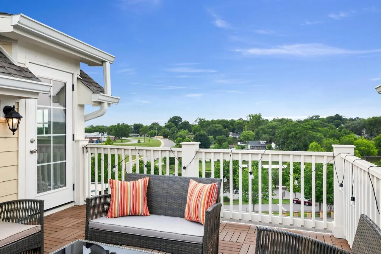 The Lakeside Landing Nashville Holiday home